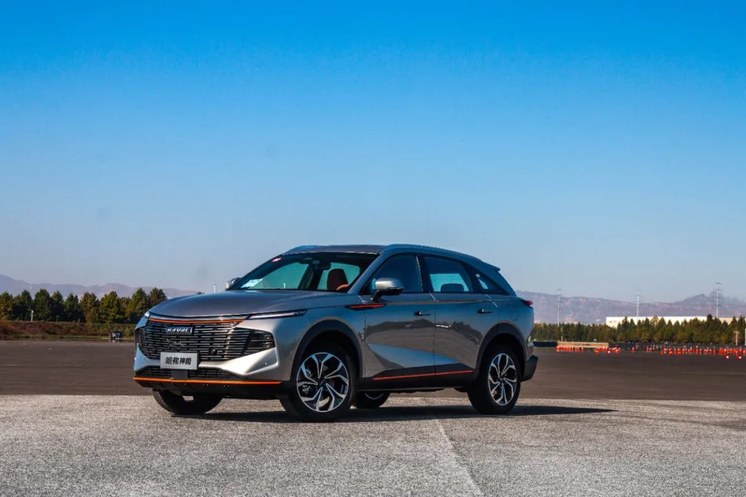 哈弗神兽2.0试驾视频,哈弗神兽2.0t智尊版试驾