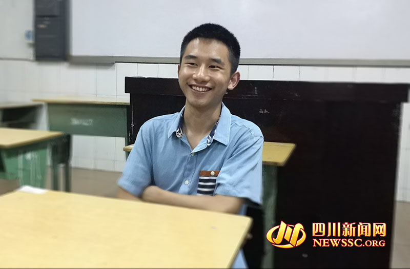 泸州温力嘉,泸州优秀高中生温力嘉