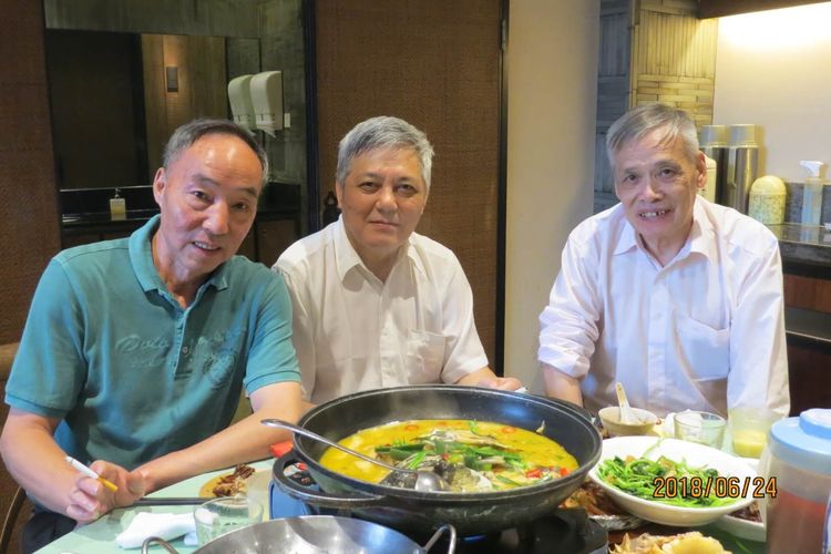 干岔子一，二队老知青久别重逢，共忆黑土情长