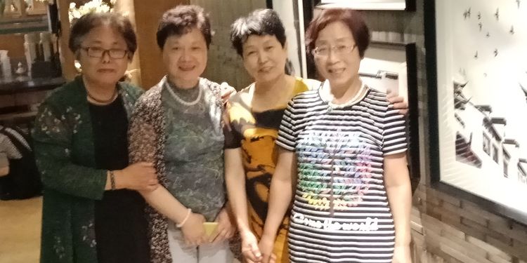 干岔子一，二队老知青久别重逢，共忆黑土情长