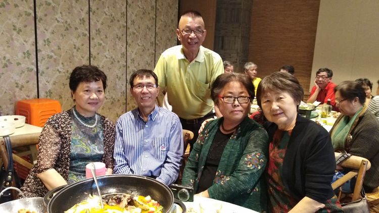 干岔子一，二队老知青久别重逢，共忆黑土情长