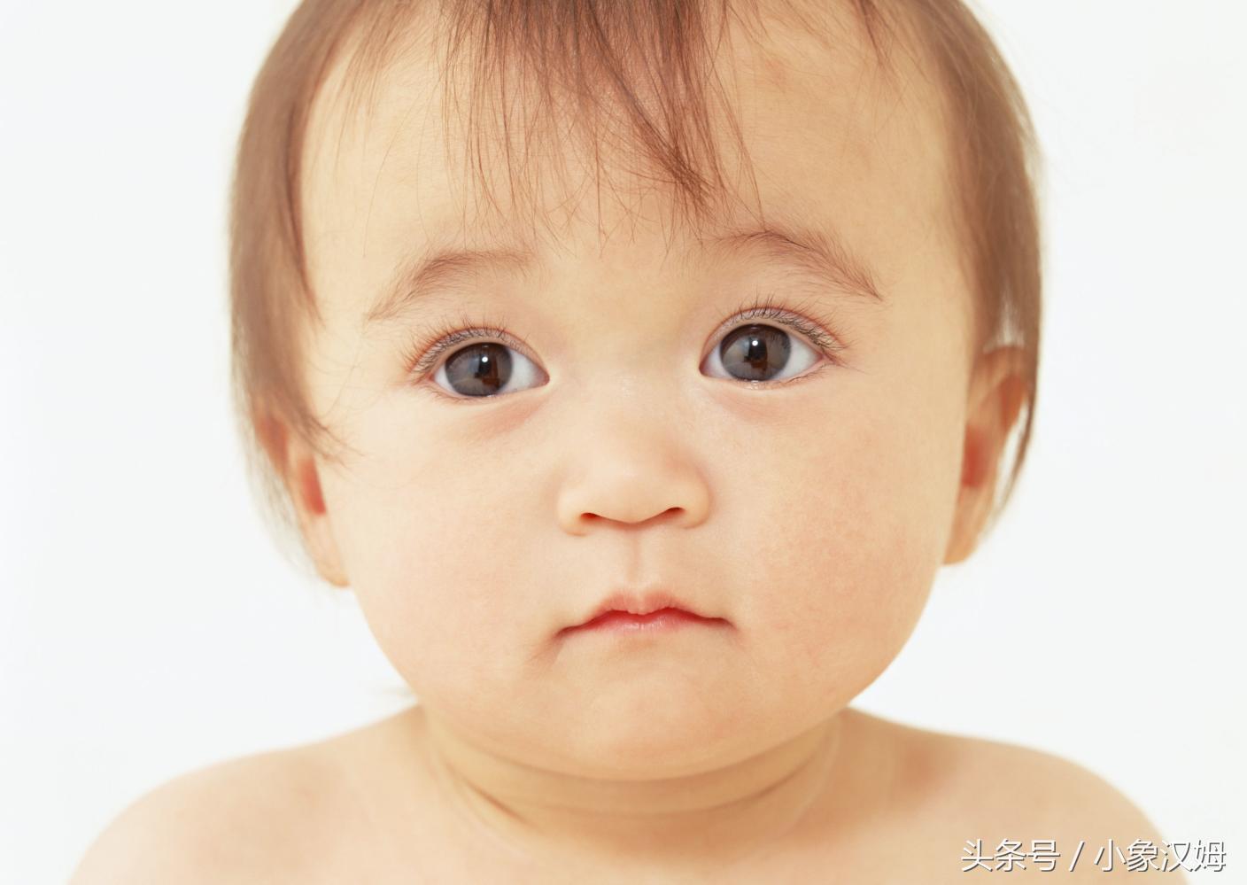 婴儿受到惊吓怎么办最有效的方法,婴儿惊吓怎么办教你一招