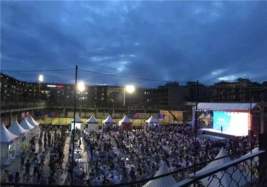 世界杯太太团惊艳全场,世界杯太太团颜值