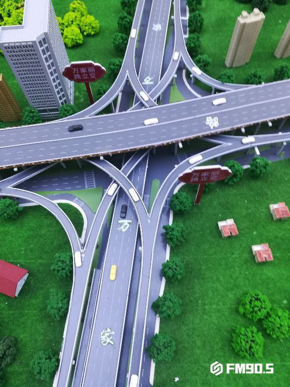 万家丽高架最新路况,万家丽高架人民路上行匝道封路