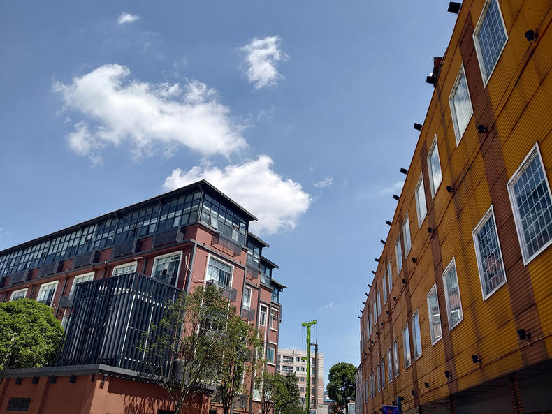 6.8寸刘海屏手机999,红米6pro刘海全面屏