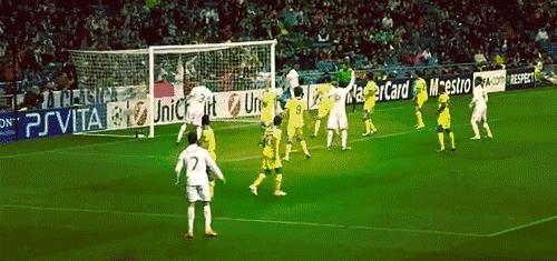 电梯球落叶球香蕉球区别,c罗电梯球绝技原理