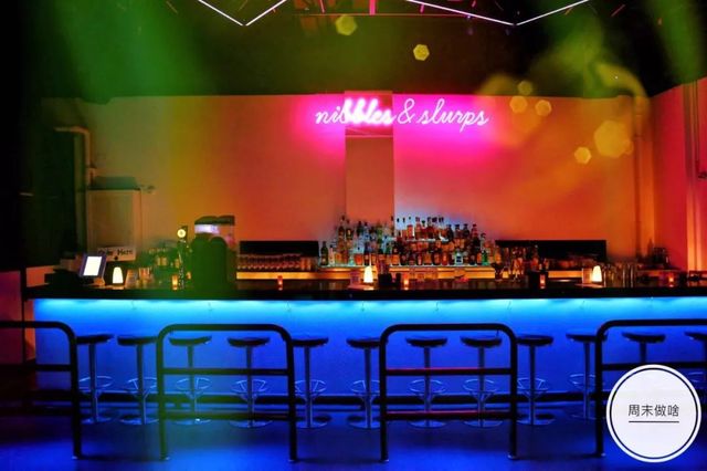 复古酒吧网红店,魔都复古主题酒吧