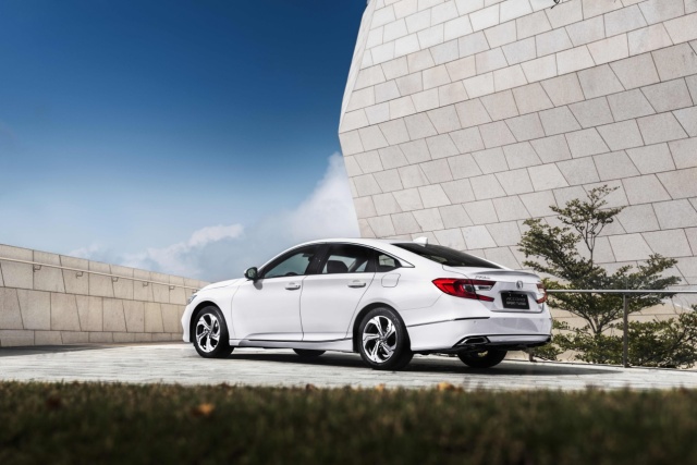 激情夏日，第十代雅阁带你寻找成都酒吧的世界杯地图