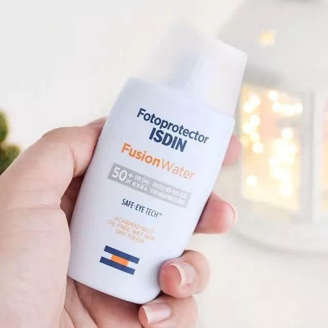 平价好用的防晒喷雾推荐,今年最好用的防晒护肤品