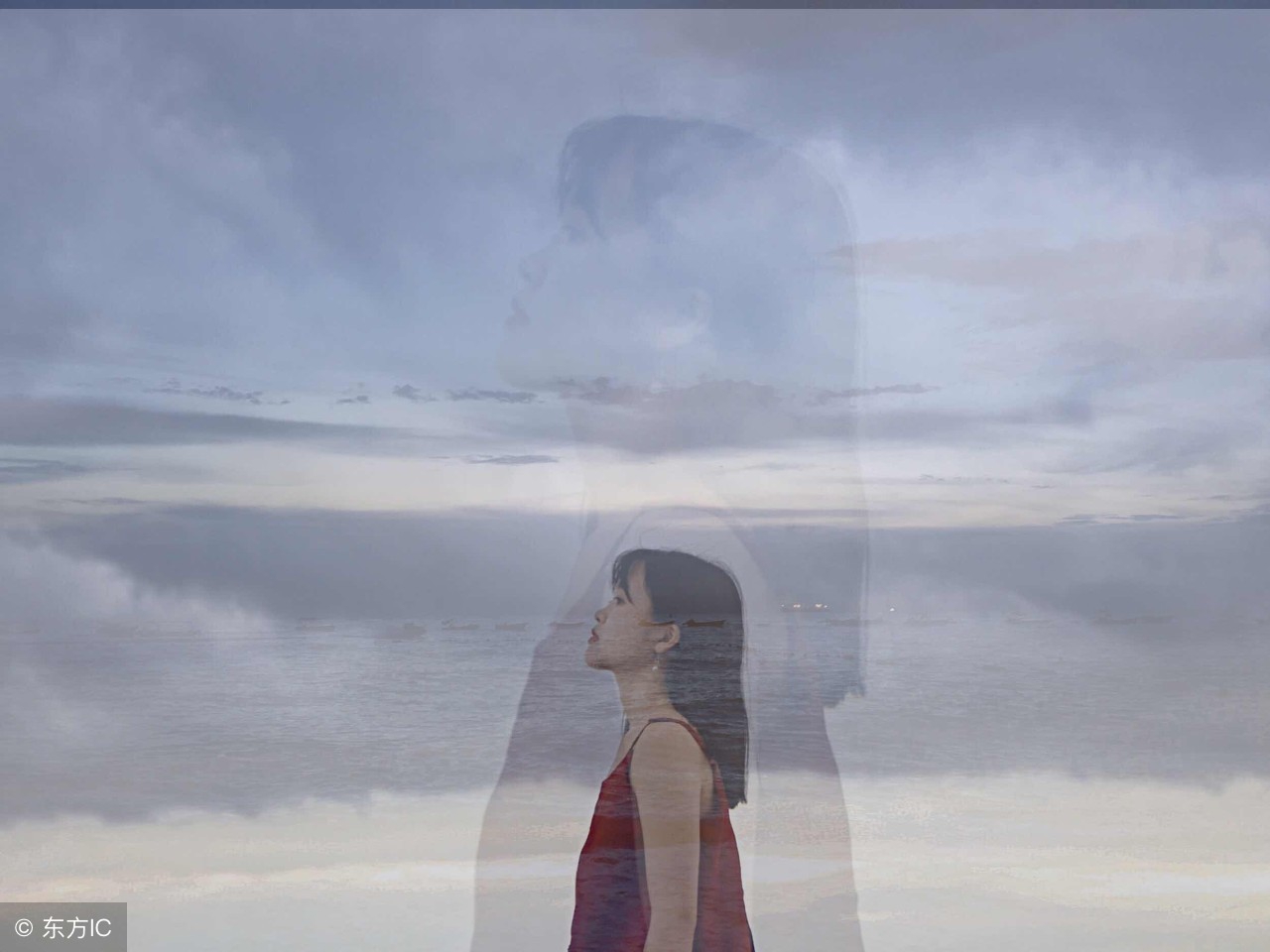 人到中年，千万要控制好对初恋的感情