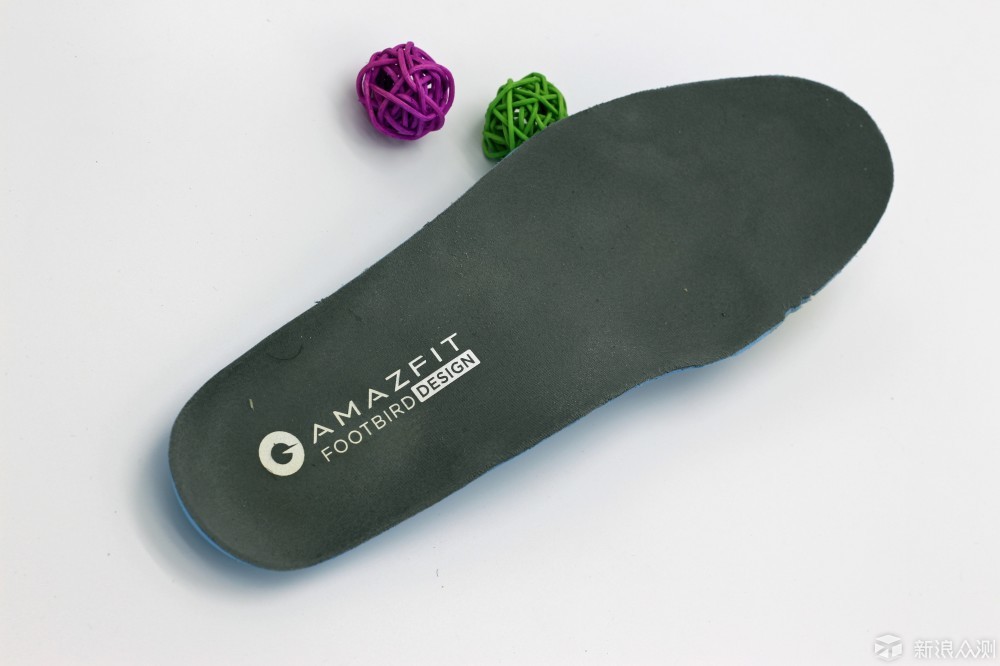 羚羊跑步鞋测评,amazfit羚羊轻户外跑鞋脱胶