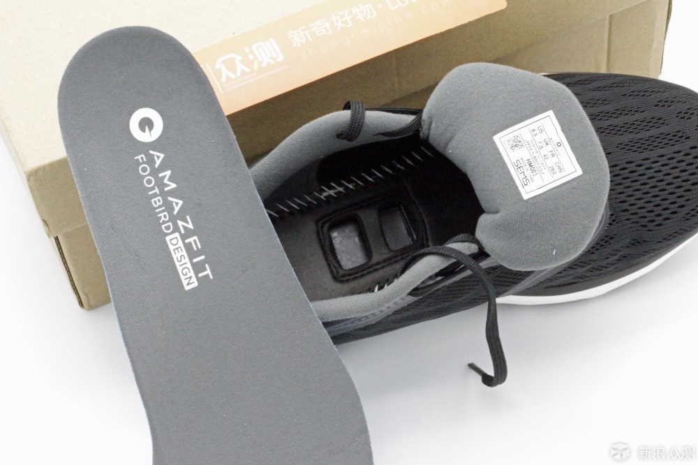 羚羊跑步鞋测评,amazfit羚羊轻户外跑鞋脱胶