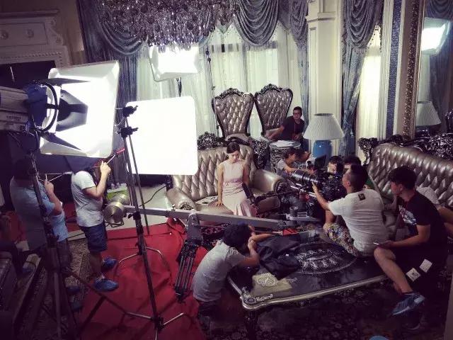 30岁转行化妆师,化妆师转行做销售