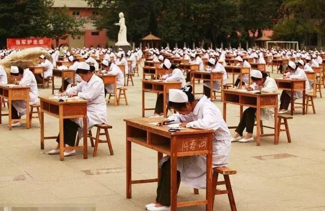 护士：因护考没有过，被医院辞退！求职被拒！我该怎么办？