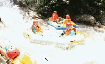 最长的高空玻璃漂流,好玩的高空玻璃漂流