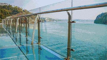 最长的高空玻璃漂流,好玩的高空玻璃漂流