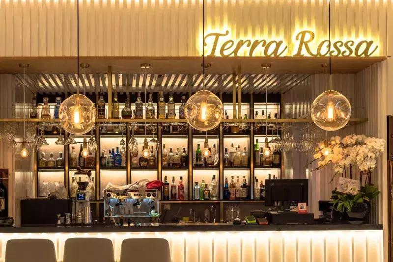 新天地开业的美食广场,新天地时尚购物中心美食