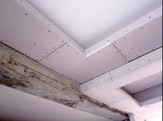 装修吊顶用哪种材料比较好,瓦屋吊顶用什么材质的吊顶