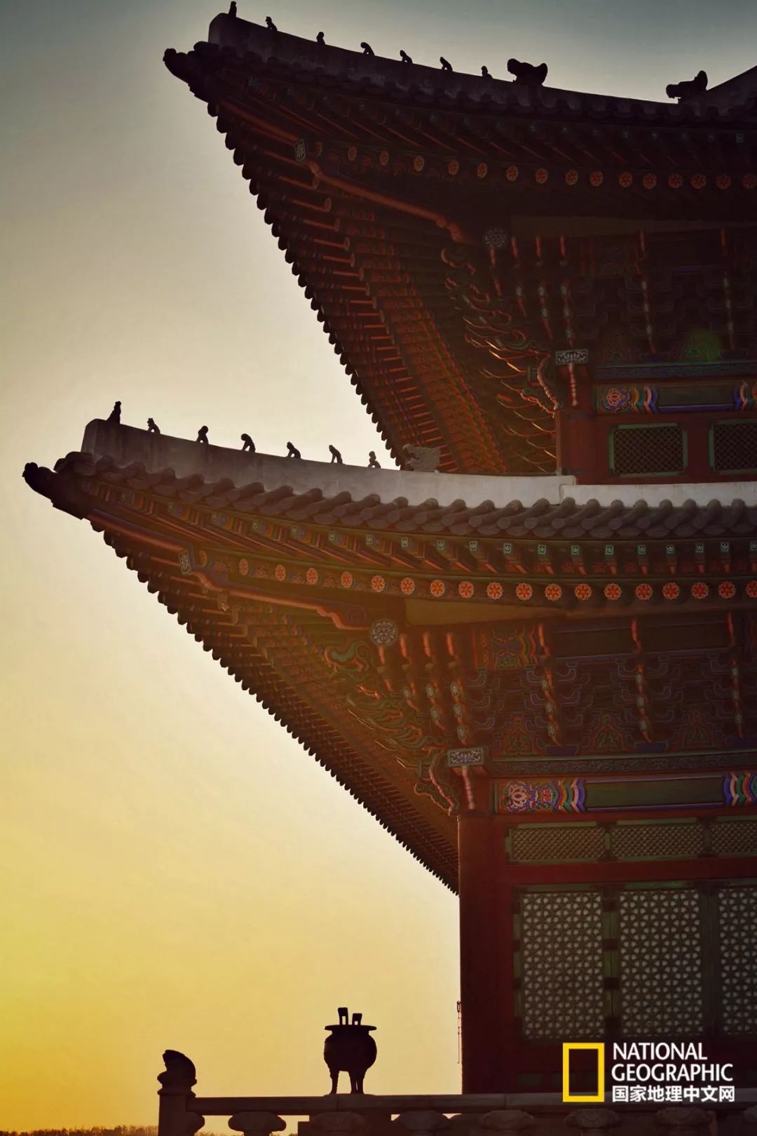 韩国足球的犯规艺术,韩国踢足球犯规现场