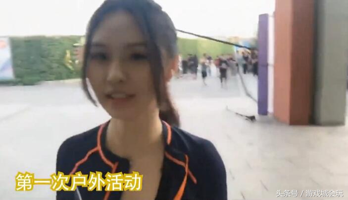 斗鱼阿冷夺冠年度主播,斗鱼一姐阿冷直播时间