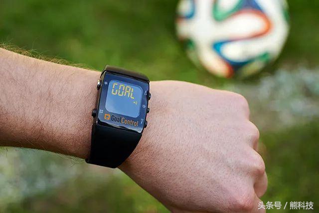 足球里面有芯片怎么装的,足球芯片黑科技