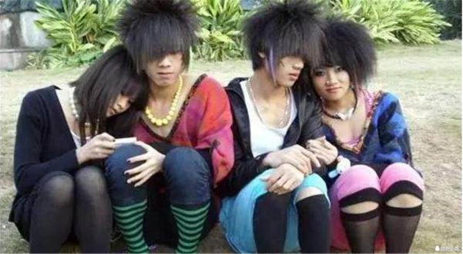 杀马特葬爱后人现状,杀马特葬爱家族视觉系家族新主流