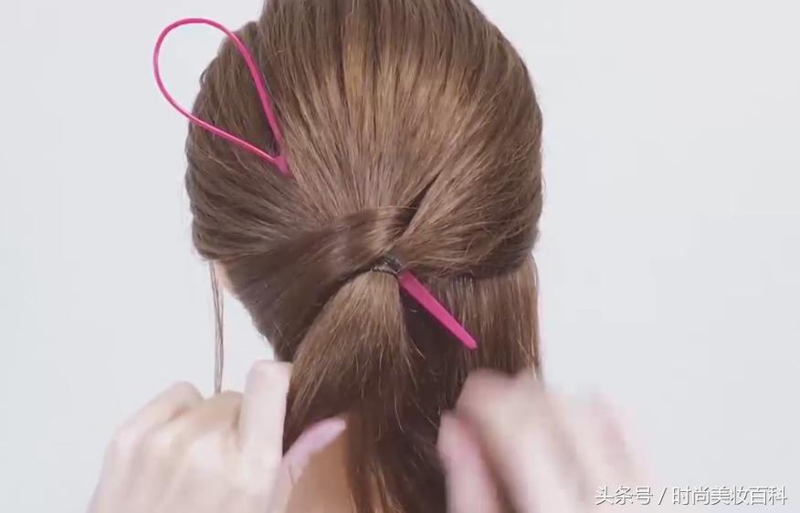 时尚美妆穿搭教程,美妆盘发教程图片