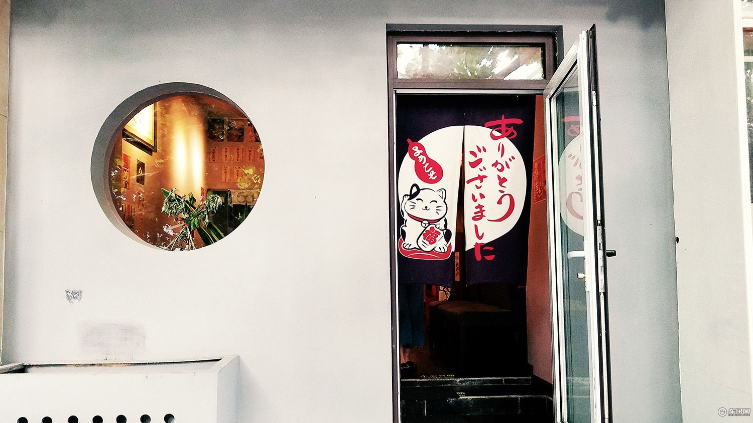 特斯拉modelx旅行,特斯拉modelx100d能跑多少公里