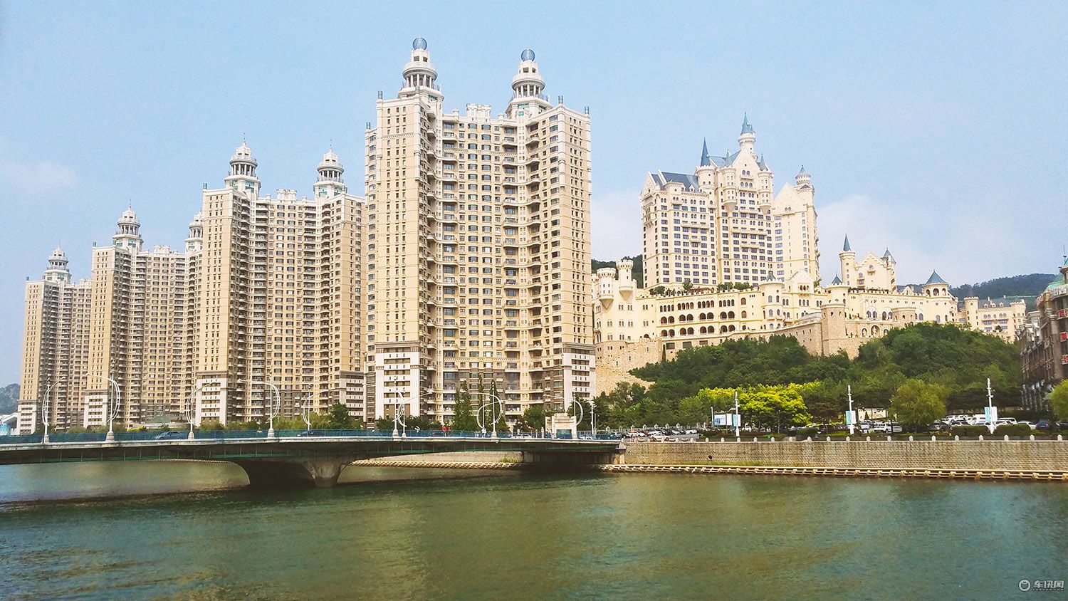 特斯拉modelx旅行,特斯拉modelx100d能跑多少公里