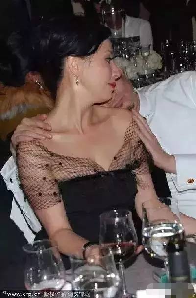 梁朝伟刘嘉玲近日罕见秀恩爱,刘嘉玲梁朝伟同台