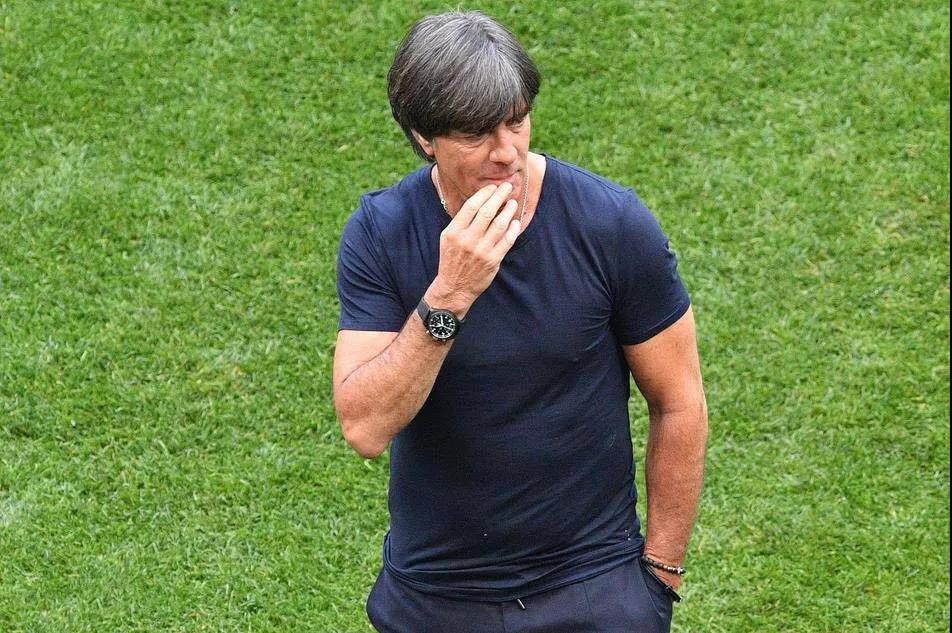 世界杯德国队昨晚凉凉，南宁球迷们想好要典当什么手表奢侈品了吗