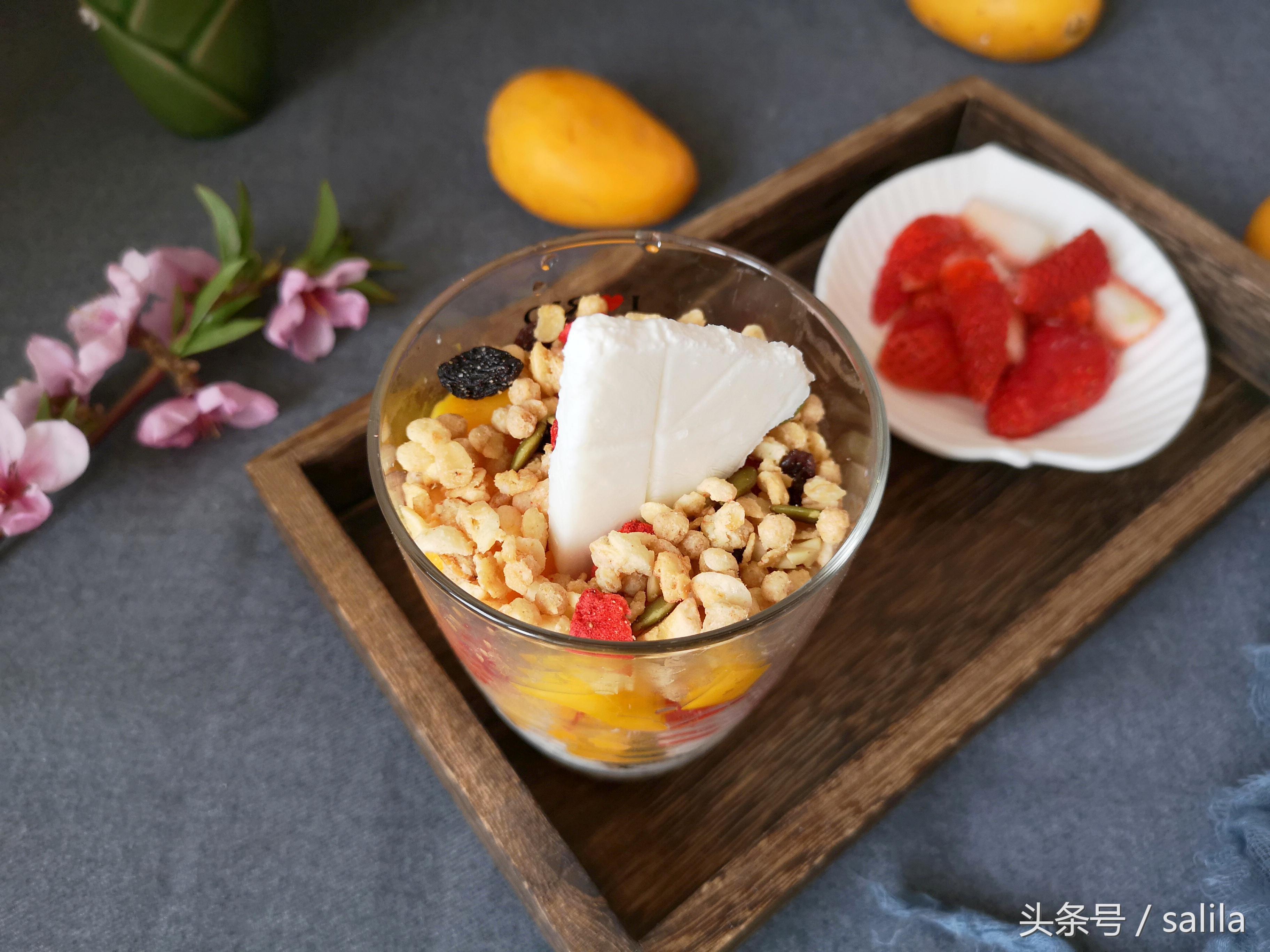 教你做好吃的冰沙可乐味的,如何在家做好吃的冰沙