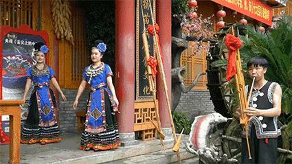 最出名的酸汤鱼,地道美食酸汤鱼推荐