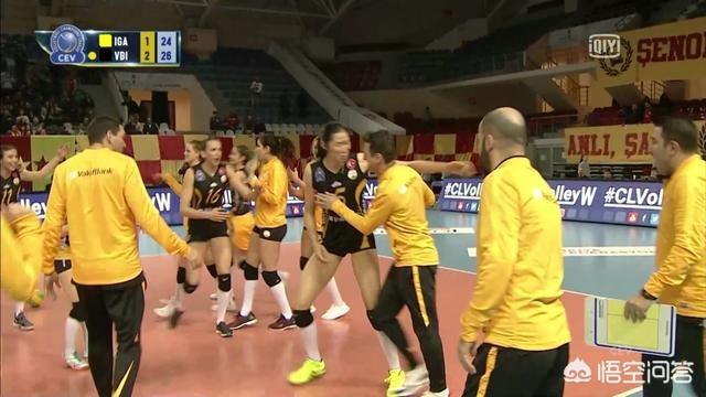 朱婷婷暴扣回击,朱婷用英语回答记者提问