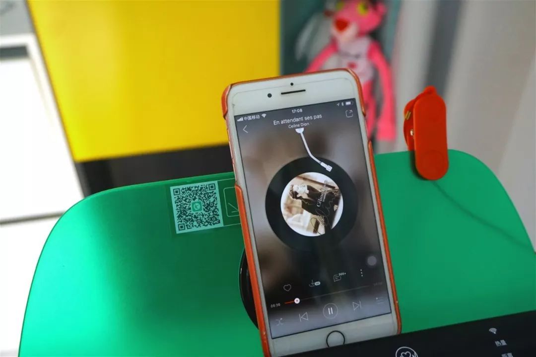 小乔咕咚合作款跑步机,小巧高颜值小乔智能跑步机体验