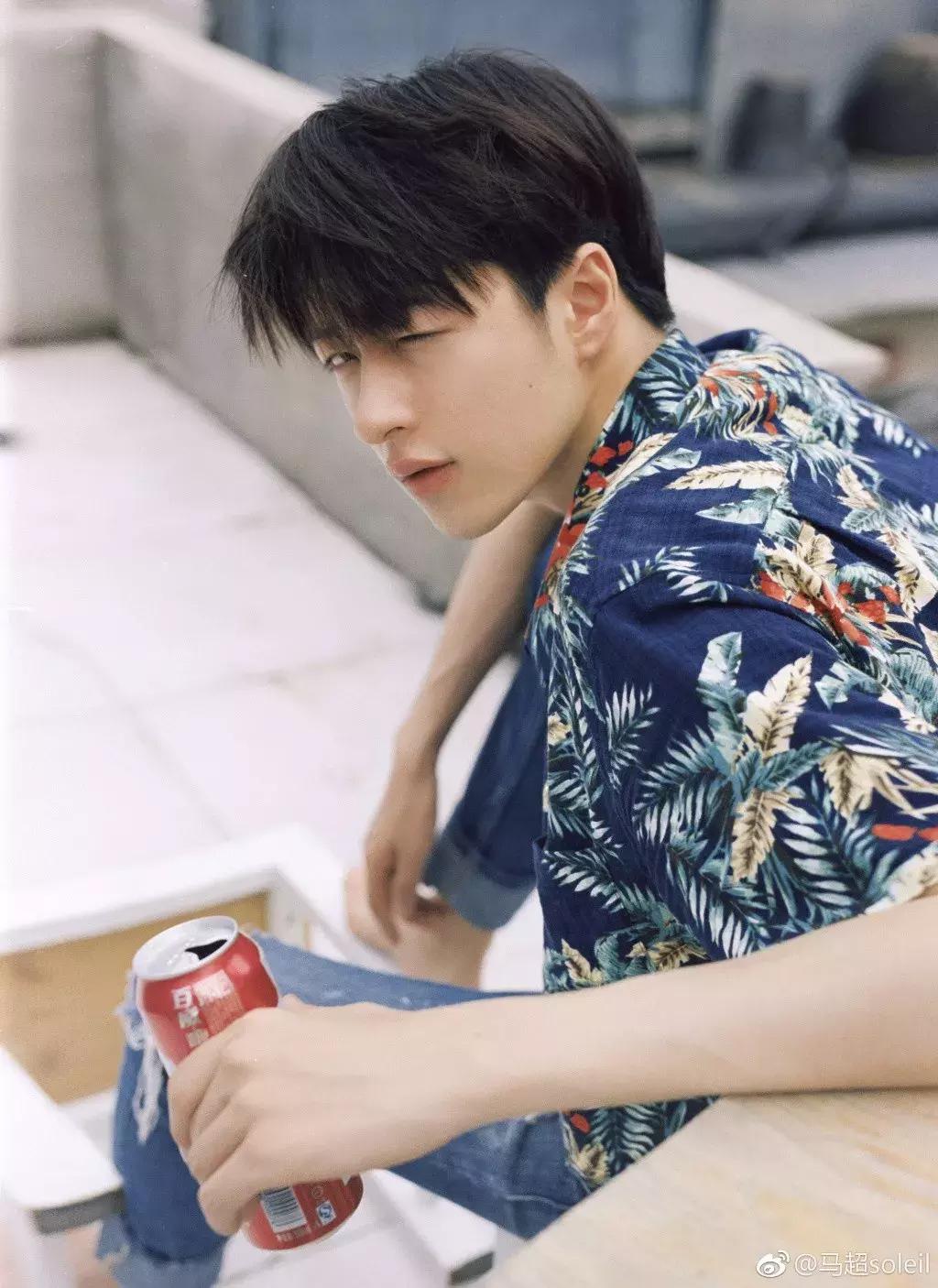 少年通勤穿搭推荐,夏天boy穿衣搭配