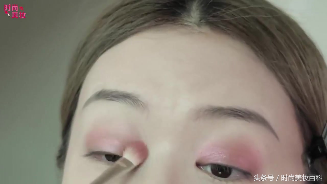 新手化妆必看的妆容技巧,化妆小技巧想拥有甜美的妆容