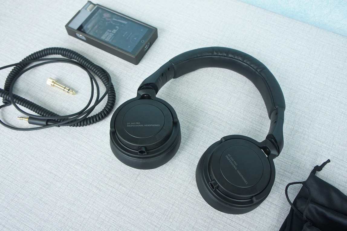 拜亚动力和森海塞尔耳机横评,拜亚动力dt240pro是监听耳机吗