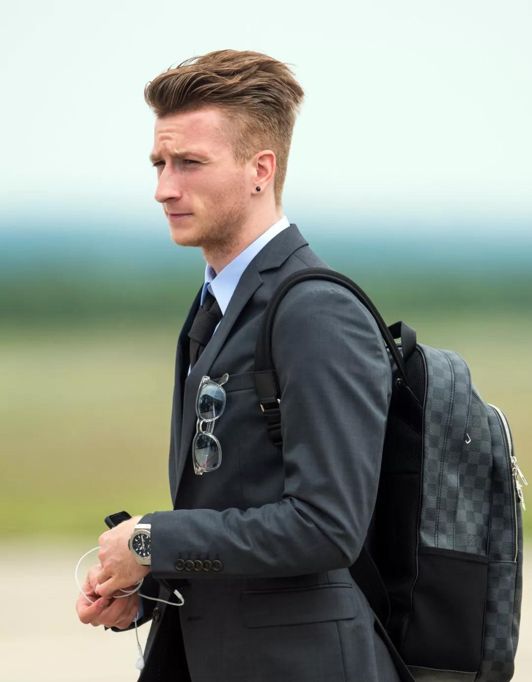 世界杯天台什么样,世界杯天台站