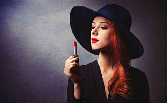 2018年最滋润漂亮的橘红色口红,变色唇膏适合什么皮肤