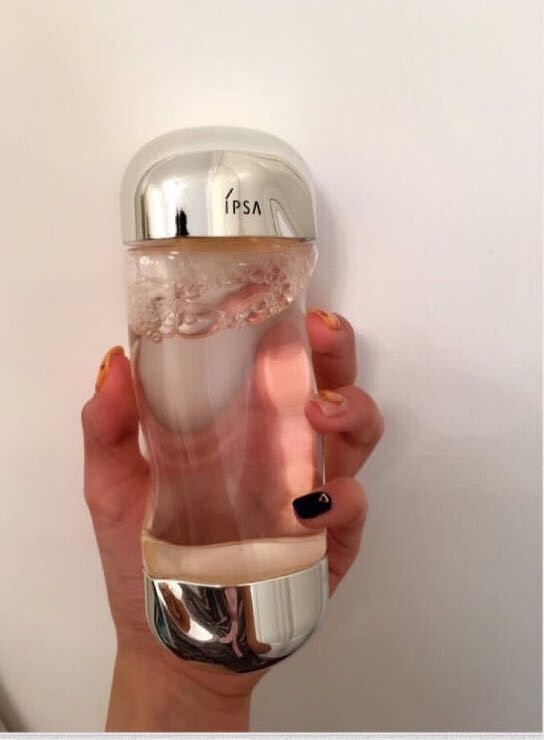 安利保湿护肤水,最保湿护肤品测评