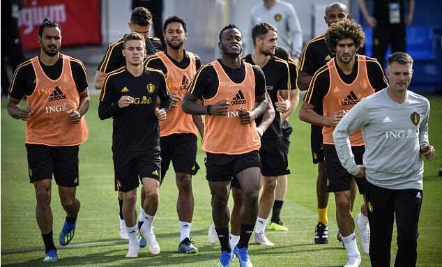 世界杯半决赛怎么打,世界杯小组赛实况足球模拟第一场