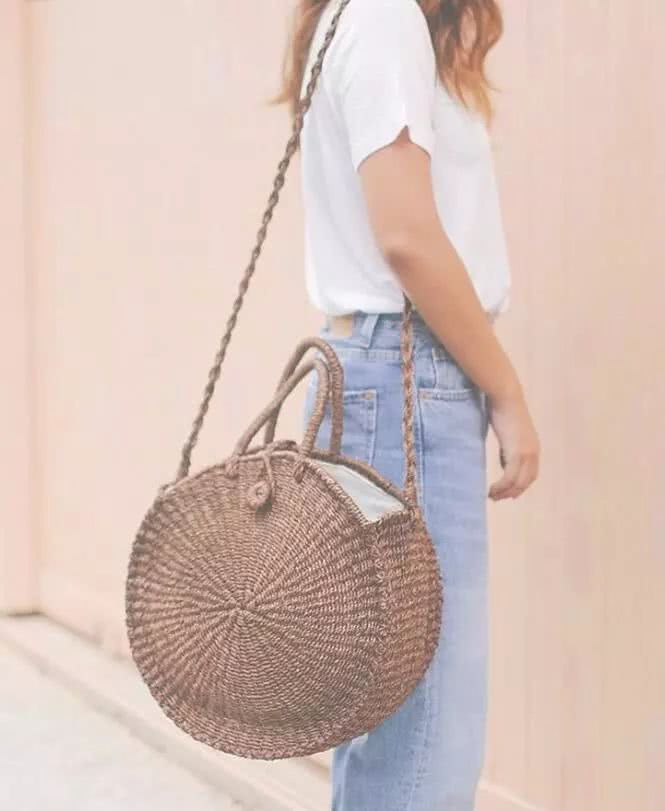 稻草编织包包推荐网红款,稻草编的包包