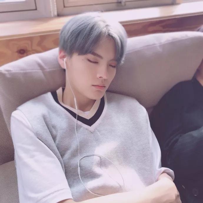 乐华七子近期的舞台,乐华七子有没有参加微博之夜