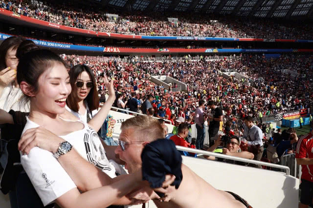 徐冬冬女明星年轻的时候,美女明星徐冬冬个人简历资料