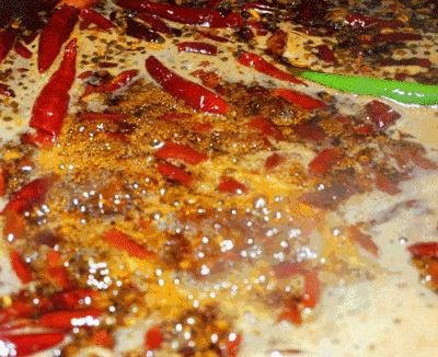 明星火锅｜来自重庆的”井格“麻辣诱惑，就问你约不约？