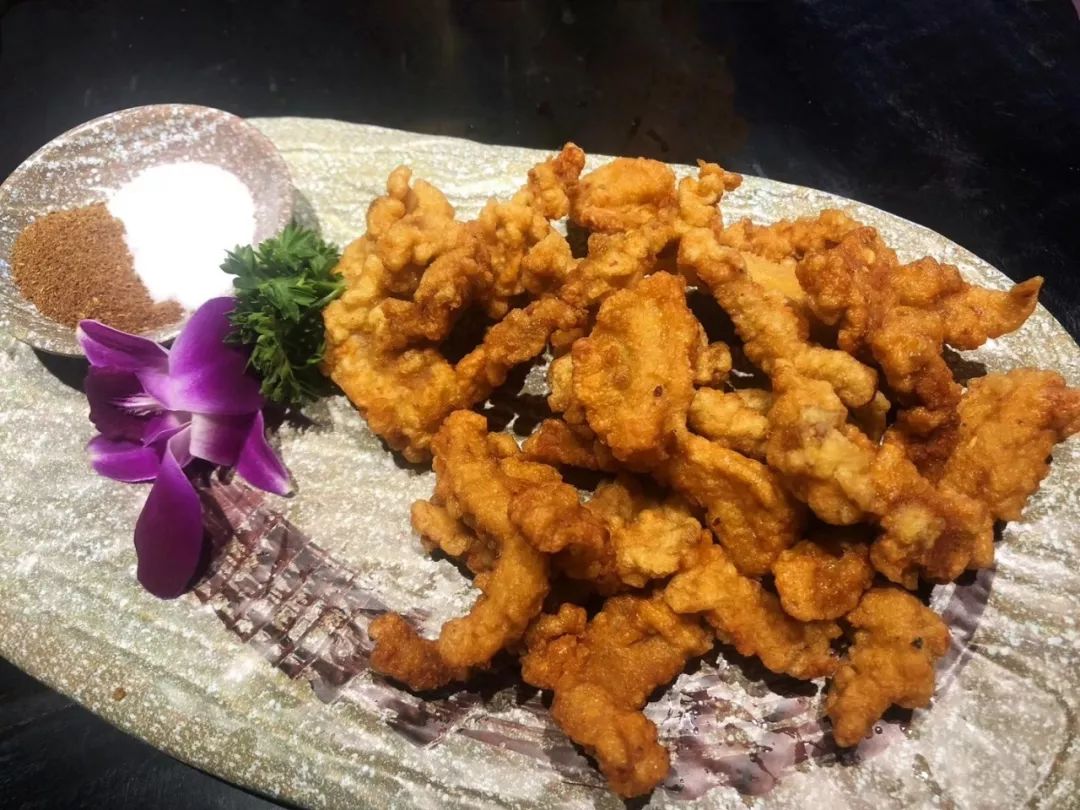 明星火锅｜来自重庆的”井格“麻辣诱惑，就问你约不约？