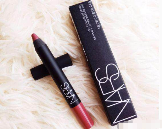 那些曾经爆火的化妆品,最值得入手不踩坑的化妆品