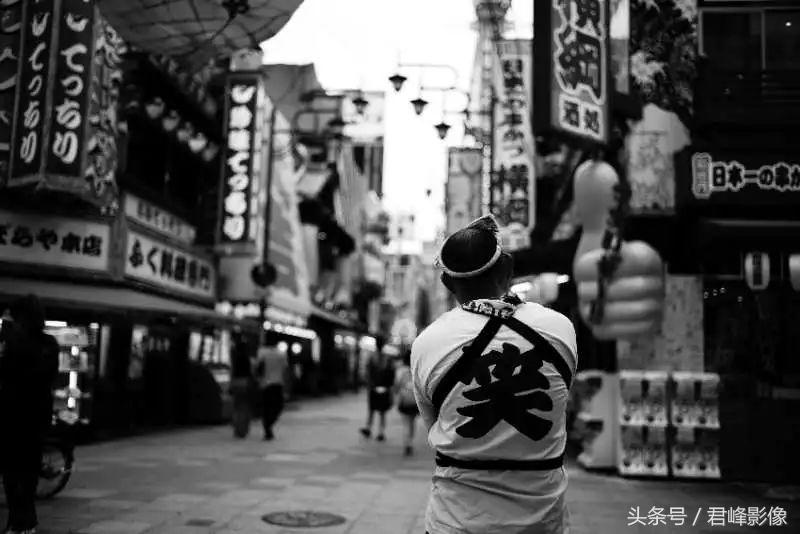 徕卡德味取决于镜头还是机身,徕卡德味