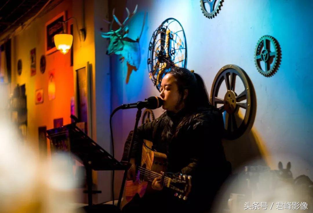 徕卡德味取决于镜头还是机身,徕卡德味